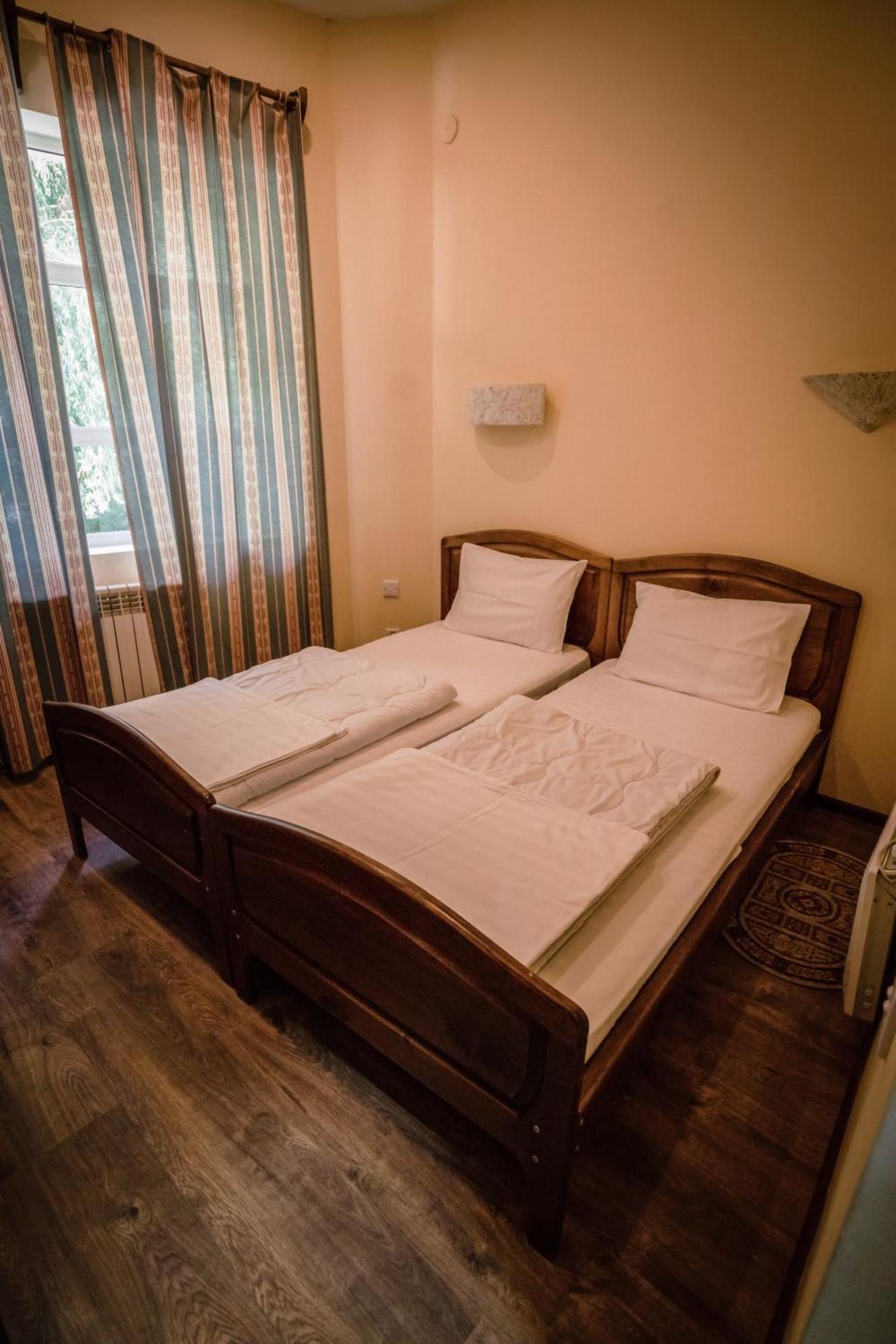 Chatcal Mountains Resort Burchmulla Esterno foto