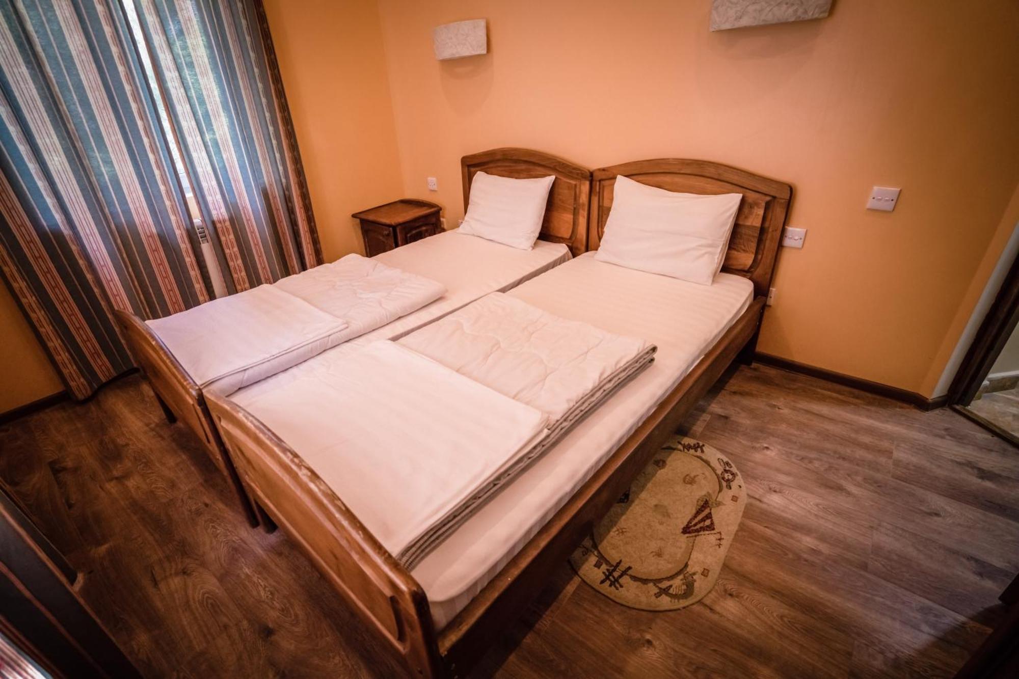 Chatcal Mountains Resort Burchmulla Esterno foto