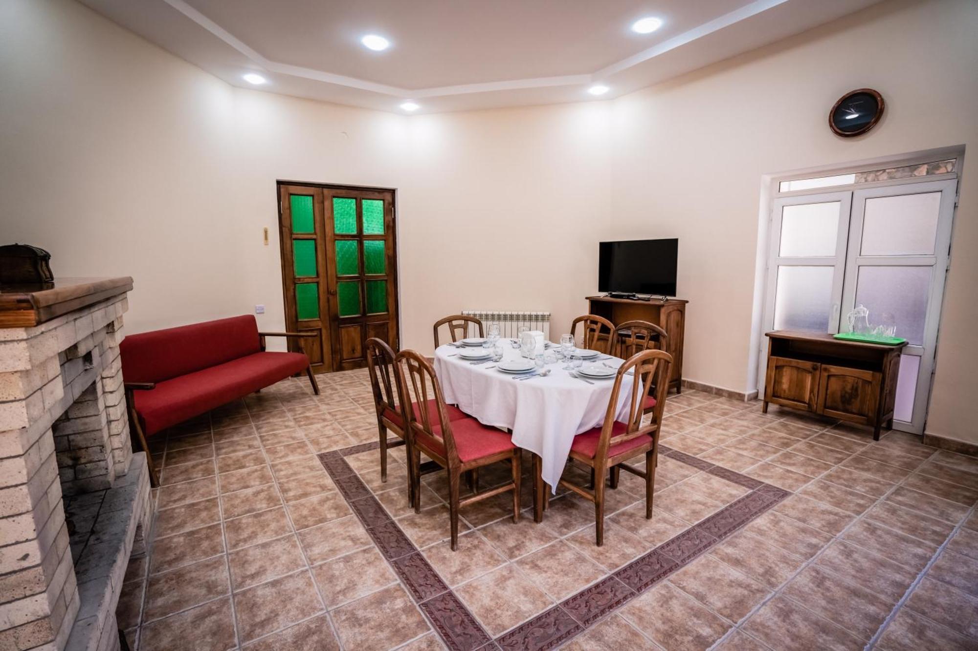 Chatcal Mountains Resort Burchmulla Esterno foto